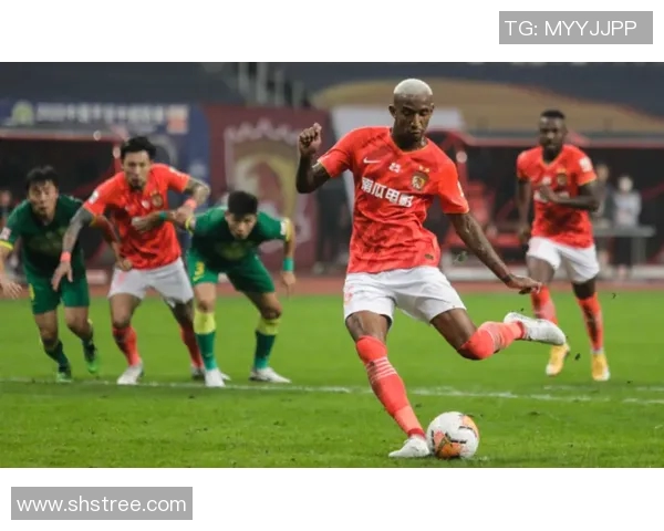 广州恒大遭遇大阪樱花冷门失利赛季前景堪忧引发球迷热议 广州恒大遭遇大阪樱花冷门失利赛季前景堪忧引发球迷热议