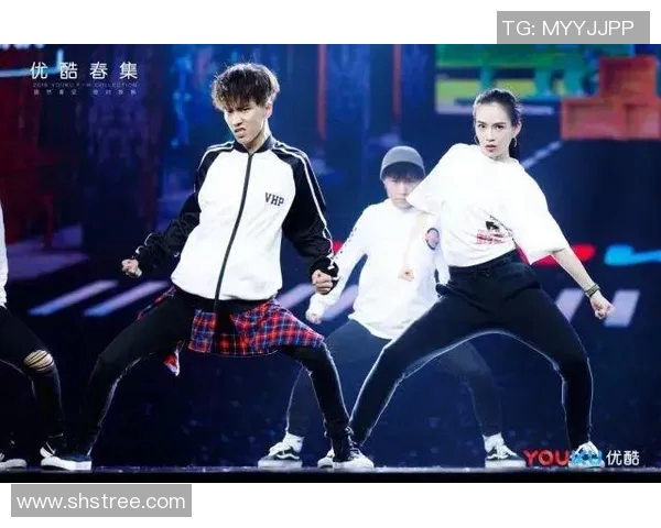 南京街舞队中路突破战术解析与实战应用探讨